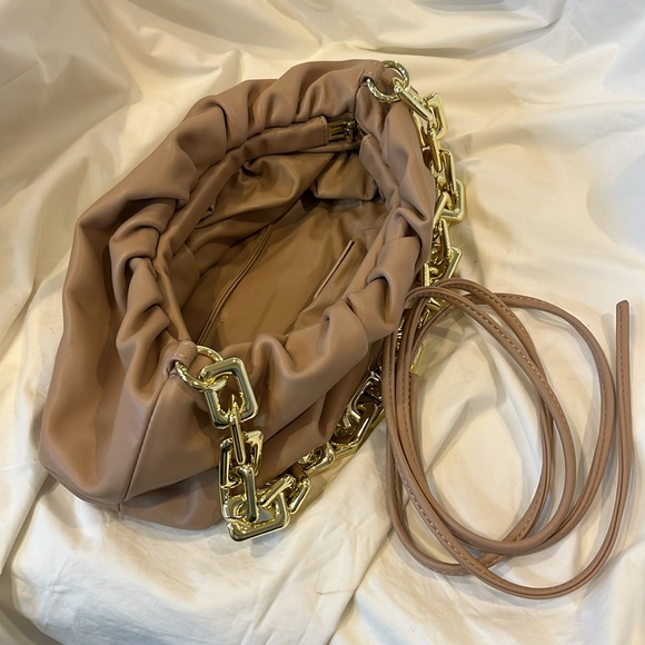 Spring leather handbag - Picture 3 of 6